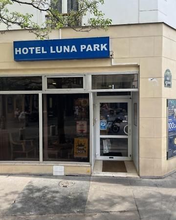 Hotel Luna Park Párizs Kültér fotó